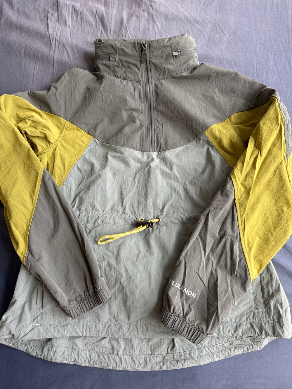 Lululemon Evergreen Anorak Shell Gray/Yellow/Sage Colorblock size 4